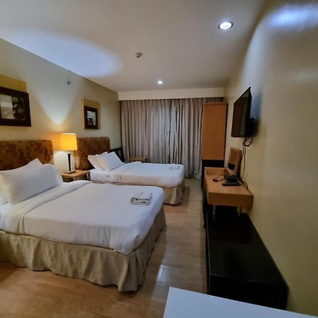 One Tagaytay Place Private Residences Tagaytay City Extérieur photo