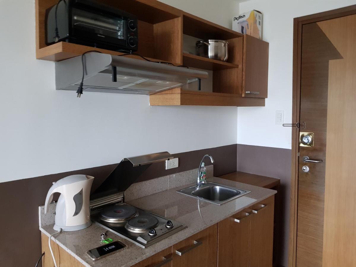 One Tagaytay Place Private Residences Tagaytay City Extérieur photo