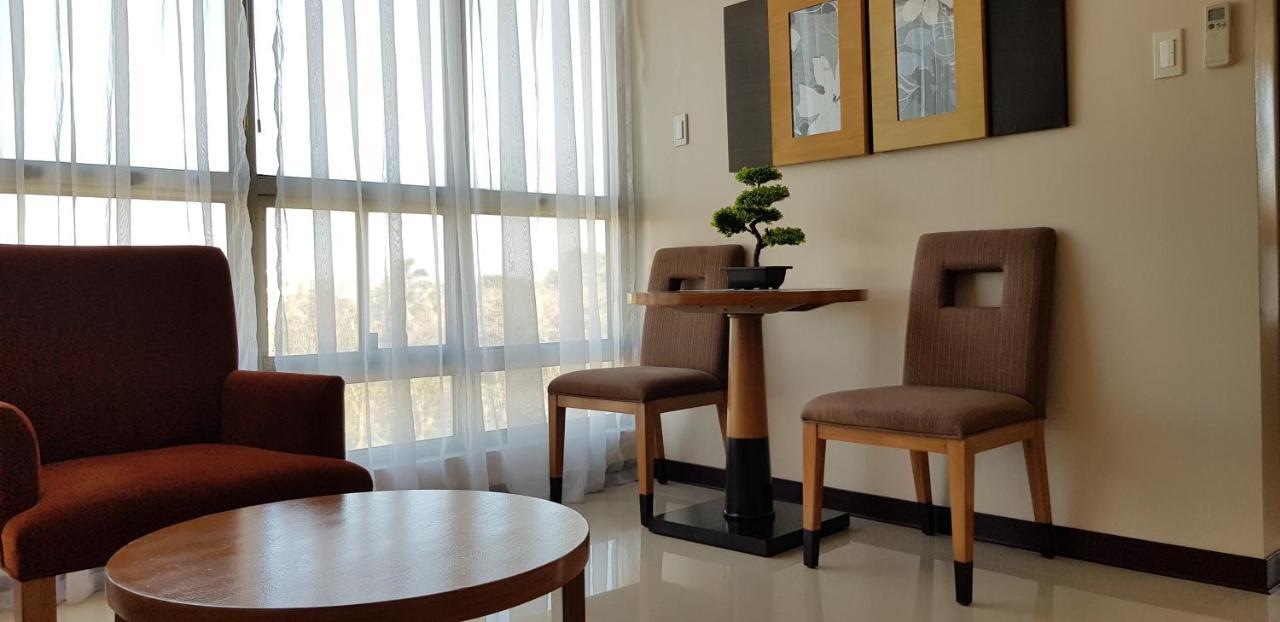 One Tagaytay Place Private Residences Tagaytay City Extérieur photo