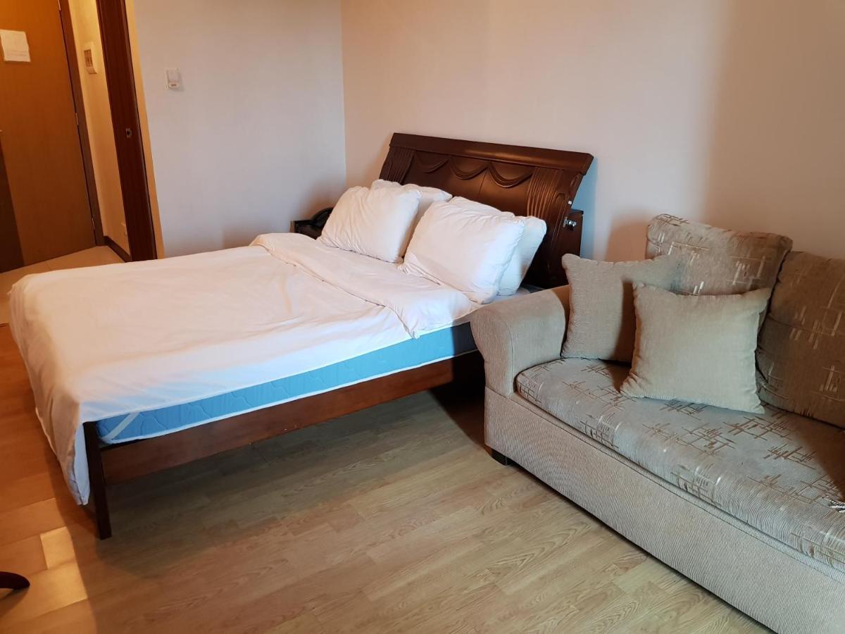 One Tagaytay Place Private Residences Tagaytay City Extérieur photo