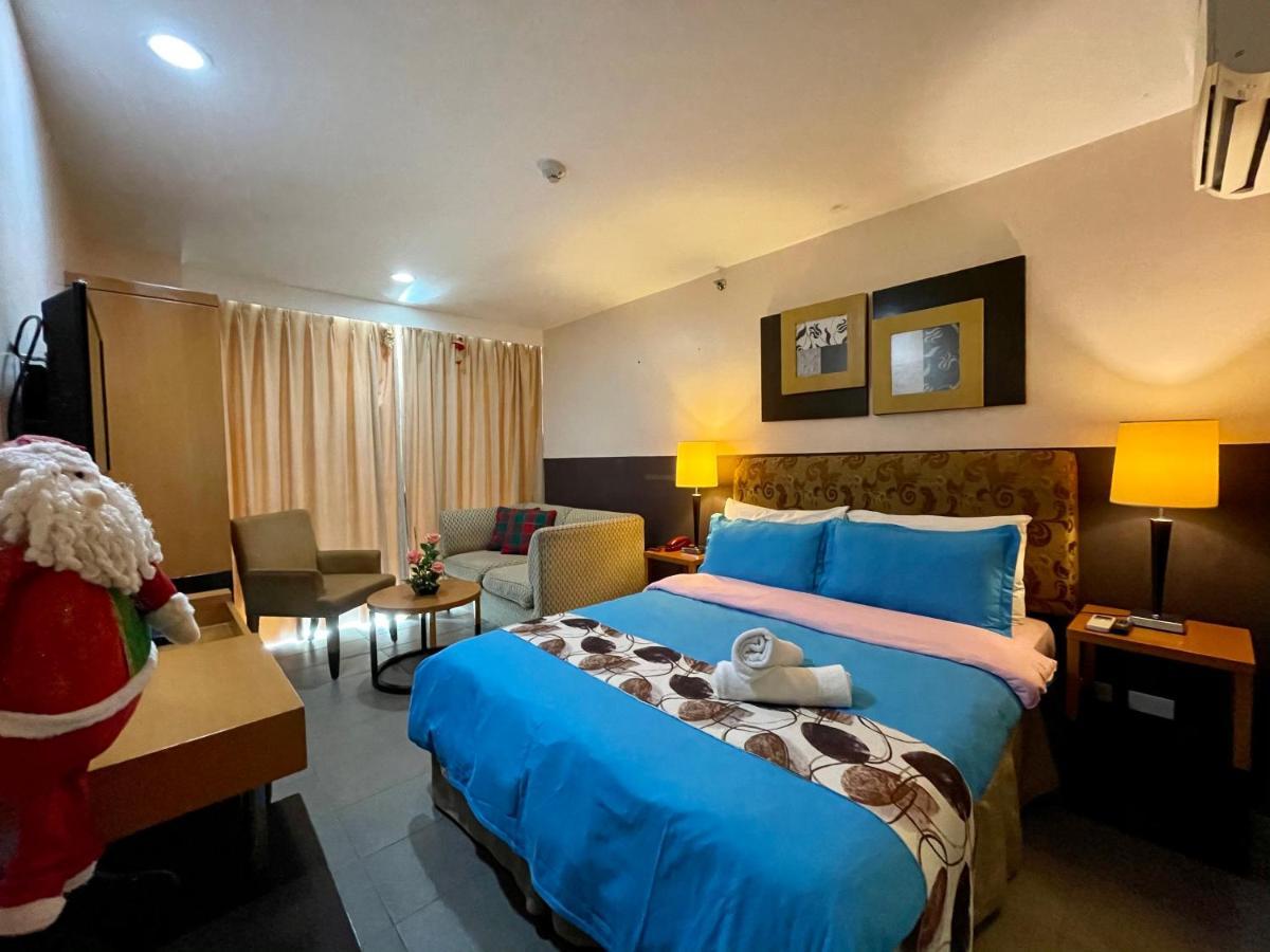 One Tagaytay Place Private Residences Tagaytay City Extérieur photo