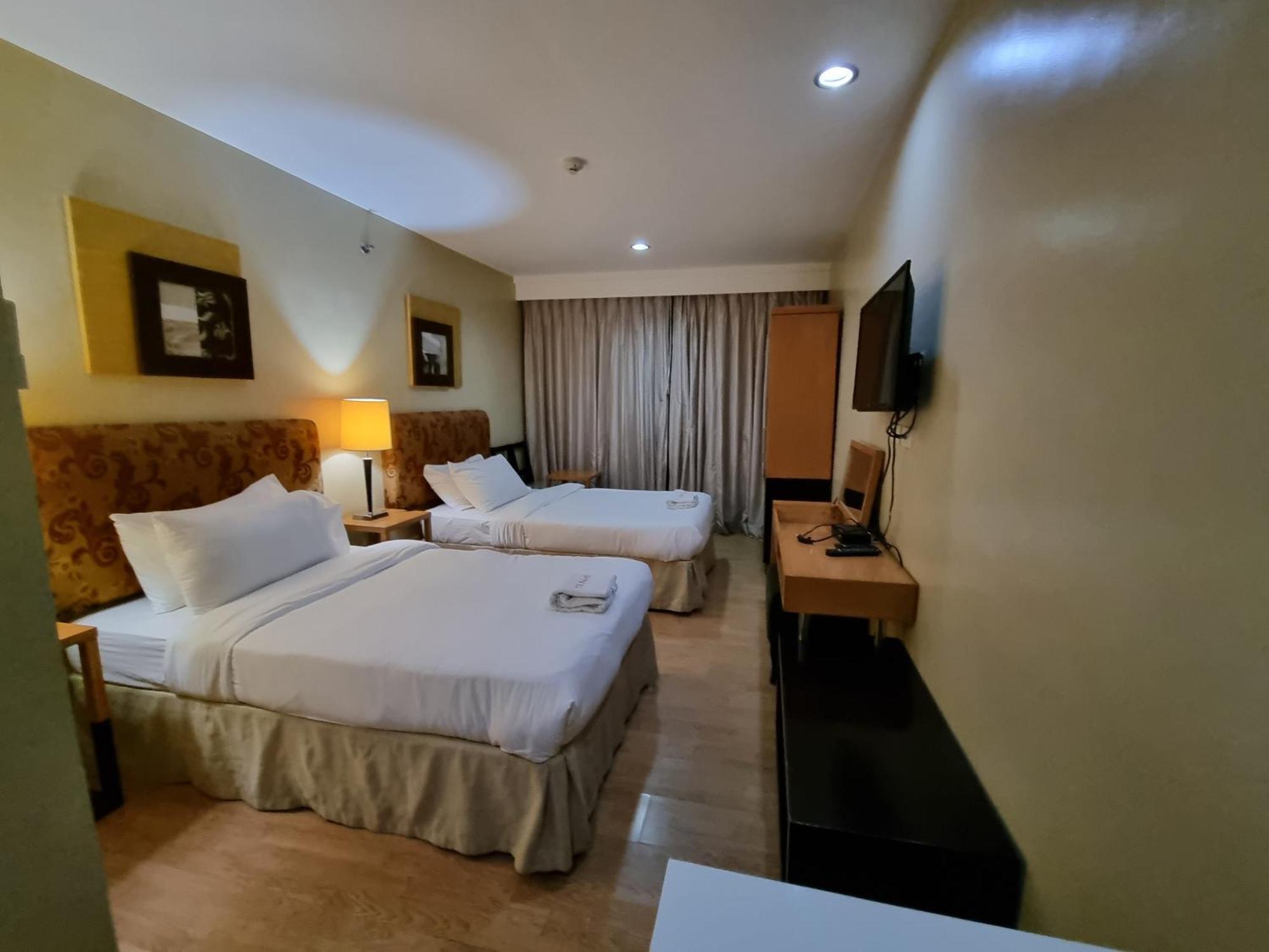 One Tagaytay Place Private Residences Tagaytay City Extérieur photo