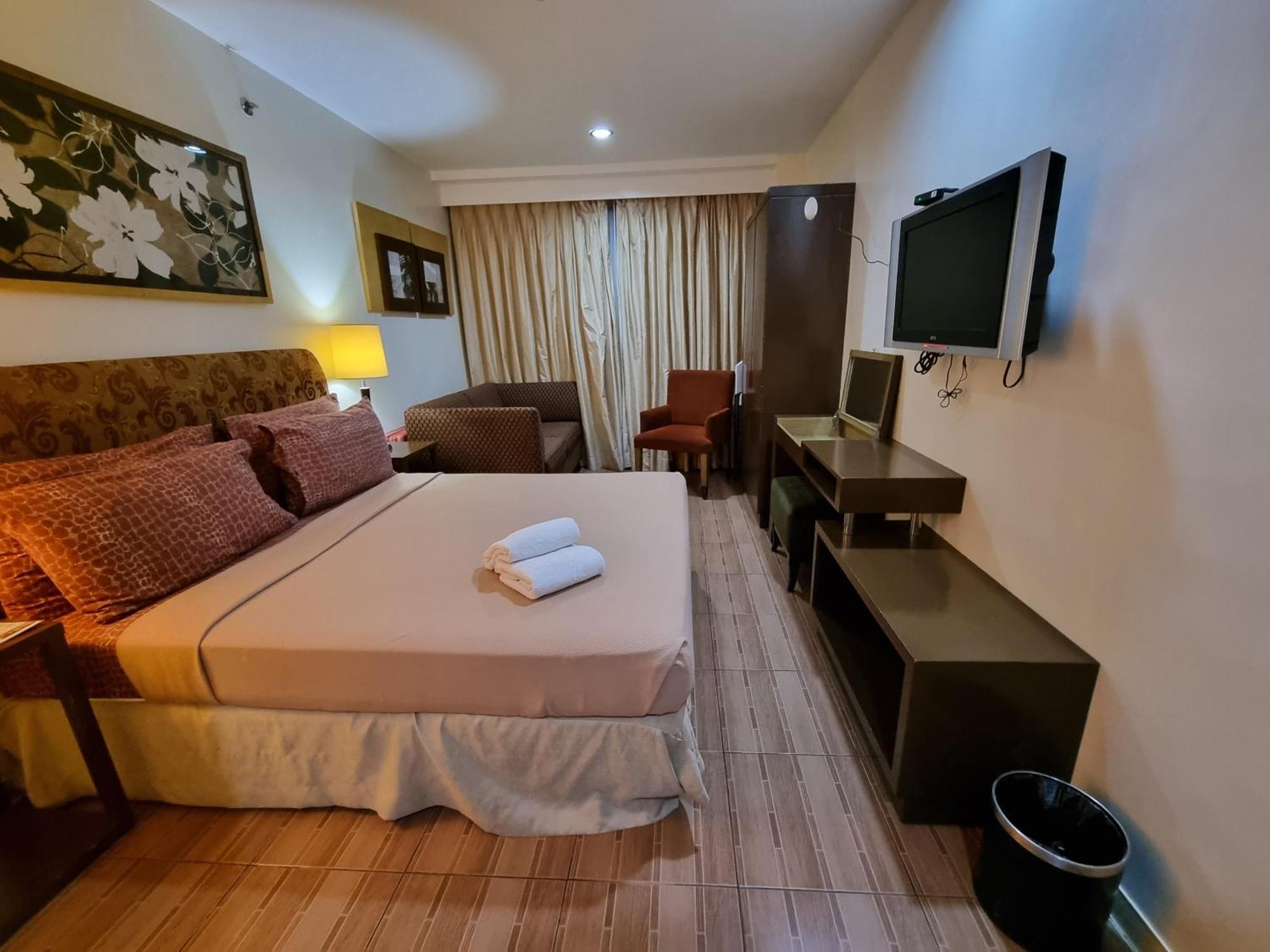 One Tagaytay Place Private Residences Tagaytay City Extérieur photo